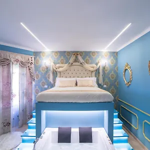 - Il Nido D'amore Bed and breakfast
