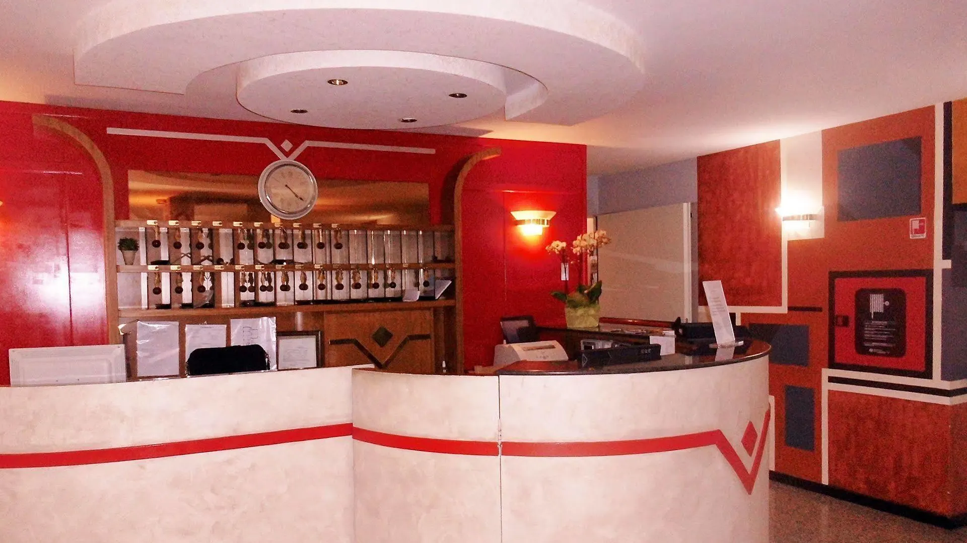 ***  Hotel Desiderio 로마 이탈리아